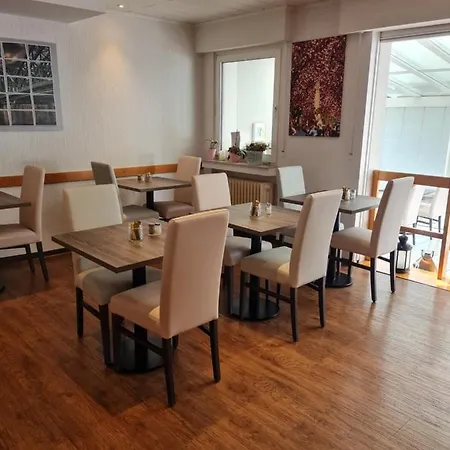 Hotel Airport Karsten