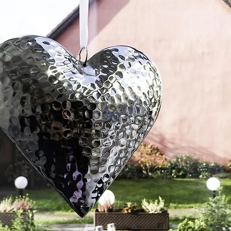 Airport Karsten فندق كولونيا