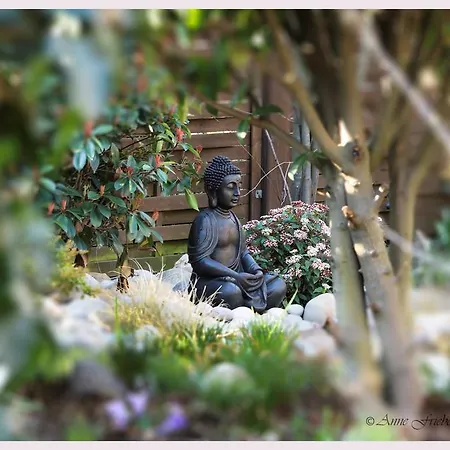 Airport Karsten Hotel 3*