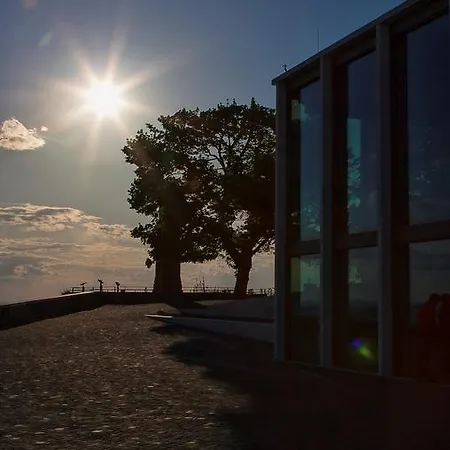 فندق Airport Karsten 3*