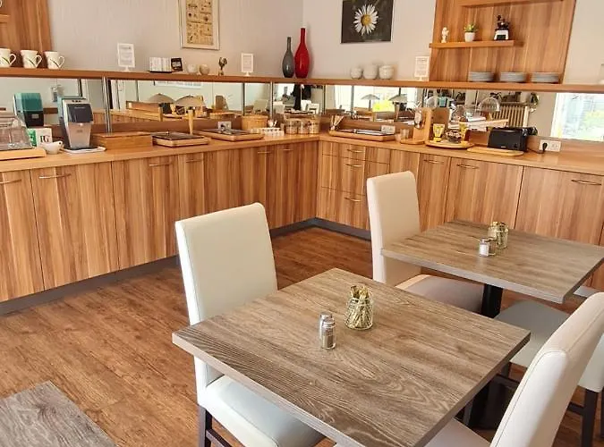 Hotel Airport Karsten Cologne