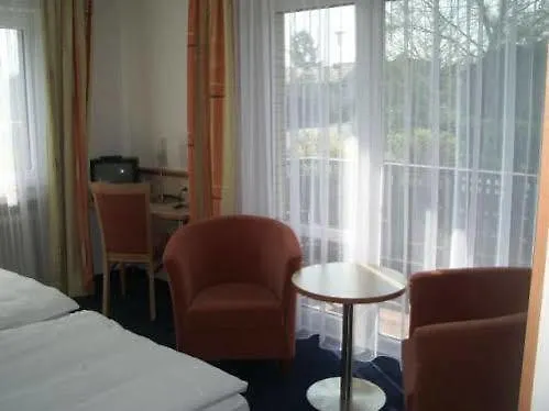 Airport Karsten 3* Kolín nad Rýnem