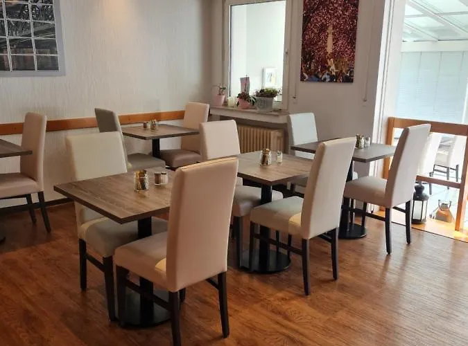 Hotel Airport Karsten