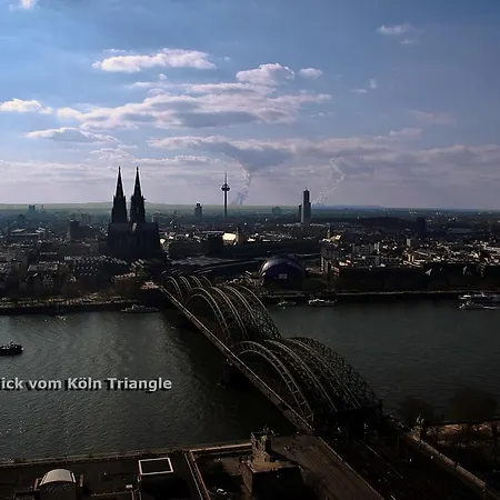 Airport Karsten 3* Colónia